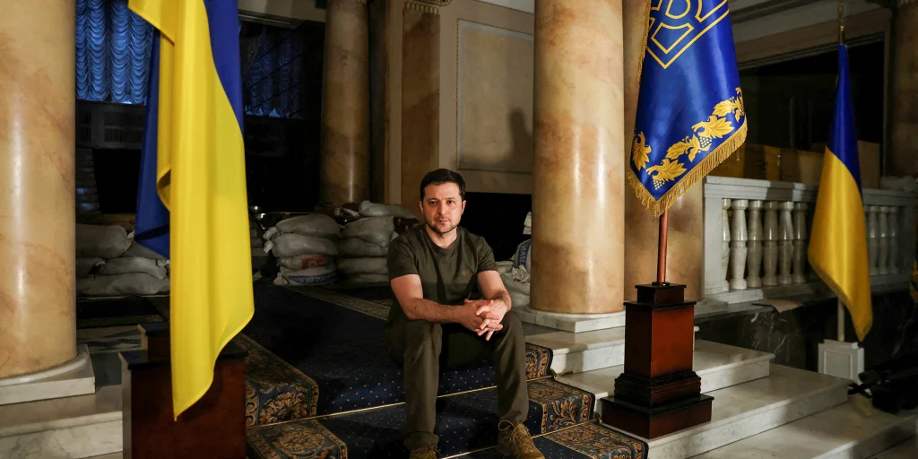 Volodymyr Zelenskyy in a photo during the invasion